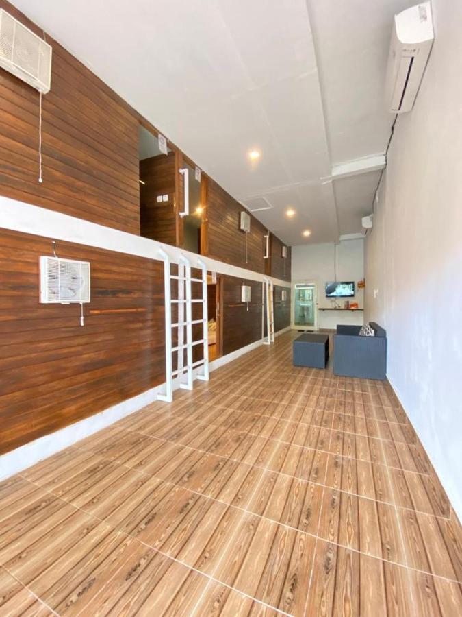 Tara Hostel Batununggul المظهر الخارجي الصورة
