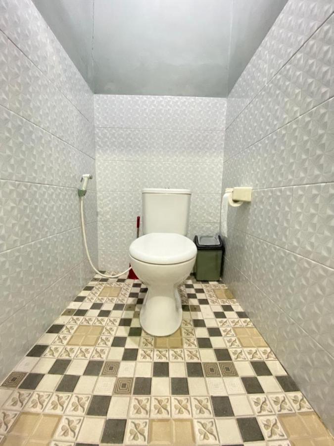 Tara Hostel Batununggul المظهر الخارجي الصورة
